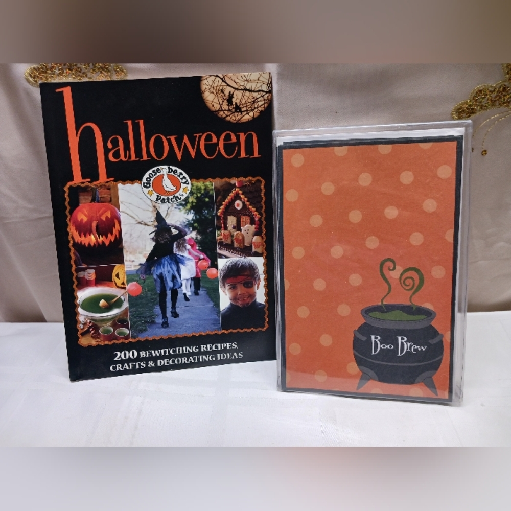 Gooseberry Patch Halloween Bewitching Recipes Crafts/& 20 "Boo Brew" Invitations